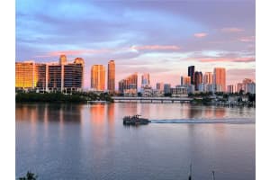 3255 Ne 184th St 12407, Aventura