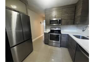 811 Nw 6th Ave 1, Pompano Beach