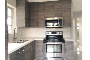 811 Nw 6th Ave 3, Pompano Beach
