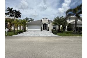 5250 Nw 53rd Ave -, Coconut Creek