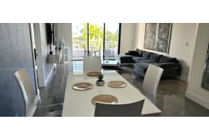 3300 Ne 192nd St 517, Aventura