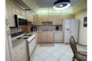 4975 E Sabal Palm Blvd 208, Tamarac