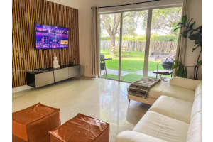 1110 Nw 171st Ter 0, Pembroke Pines