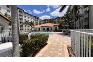 4670 Nw 79th Ave 2f, Doral