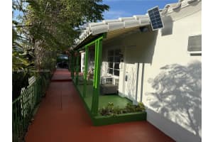 2023 Taylor St 2023, Hollywood