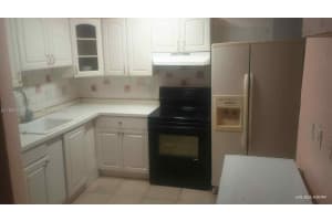 2300 Nw 15th Ct, Fort Lauderdale