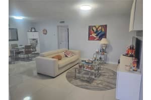 5300 Washington St U403, Hollywood