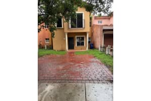 670 Sw 11th St 670, Florida City