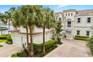 21405 Ne 38th Ave, Aventura