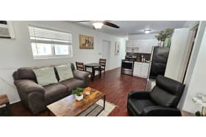 1701 Shenandoah St 2, Hollywood