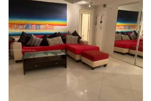 802 Euclid Ave 305, Miami Beach