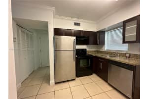 2536 Van Buren St 4b, Hollywood