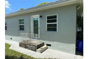 223 S J St 1, Lake Worth