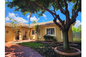 16441 Nw 89th Ct, Miami Lakes