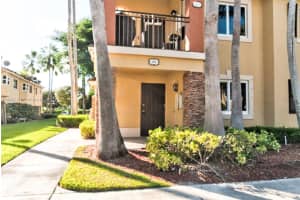 970 Ne 34th Ave 101, Homestead