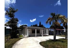 2443 Rodman St, Hollywood