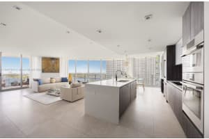 488 Ne 18th St 1912, Miami