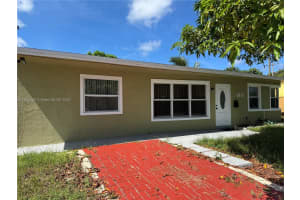 1611 Ne 32nd Pl, Pompano Beach