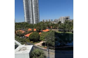 19101 Ne 36th Ct 705, Aventura