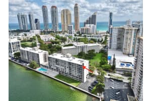 17500 N Bay Rd S907, Sunny Isles Beach