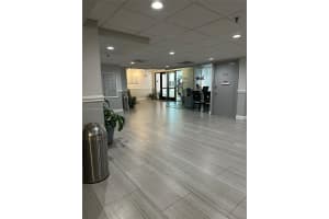 901 Hillcrest Dr 401, Hollywood
