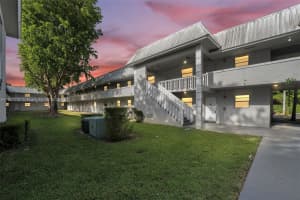17255 Sw 95th Ave 128, Palmetto Bay