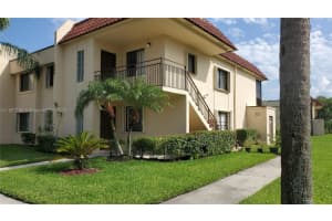 16481 Blatt Blvd 104, Weston
