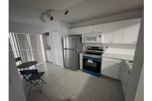 1270 Se 28 Court 105, Homestead