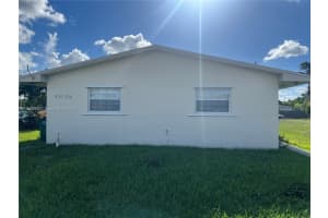 832 Ne 5th Ave 832, Homestead
