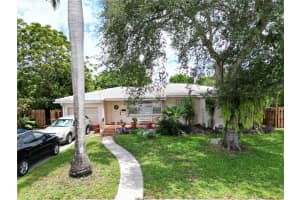 2527 Fillmore St, Hollywood