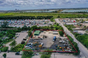 12160 Nw 157 St, Miami