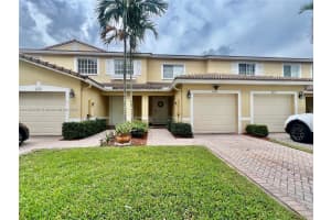 8977 Chambers St, Tamarac