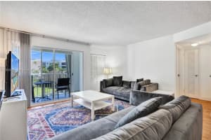 17800 Atlantic Blvd 301, Sunny Isles Beach