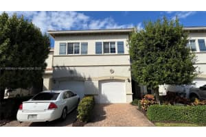1121 Vermilion Dr, West Palm Beach