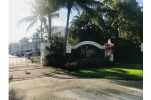 2660 Ne 8th Ave 201, Wilton Manors