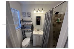 2530 Rodman St 1, Hollywood