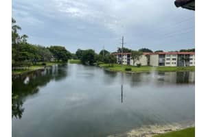 8981 S Hollybrook Blvd 302, Pembroke Pines