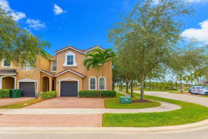 2417 Se 14th St, Homestead