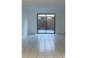 2454 Nw 52nd Ave 2454, Lauderhill