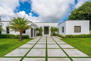 5928 Sw 69th Ave, Miami