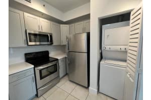 7220 Nw 114th Ave 204, Doral