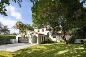 6811 Riviera Dr, Coral Gables