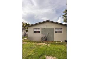1121 Nw 11th St 1121, Homestead