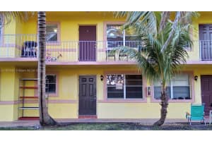 1826 Cleveland St 6, Hollywood