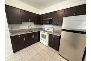 1620 Nw 52nd Ave A, Lauderhill
