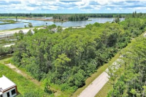 167 Ocean Park Dr, Lehigh Acres