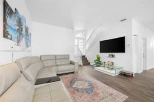 3720 Piedmont St, Hollywood