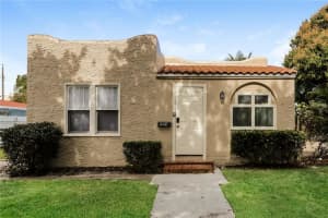 523 Plymouth Rd, West Palm Beach