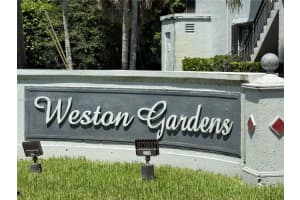 16541 Blatt Blvd 102, Weston