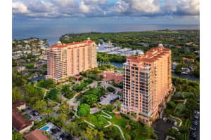 60 Edgewater Dr 7h, Coral Gables